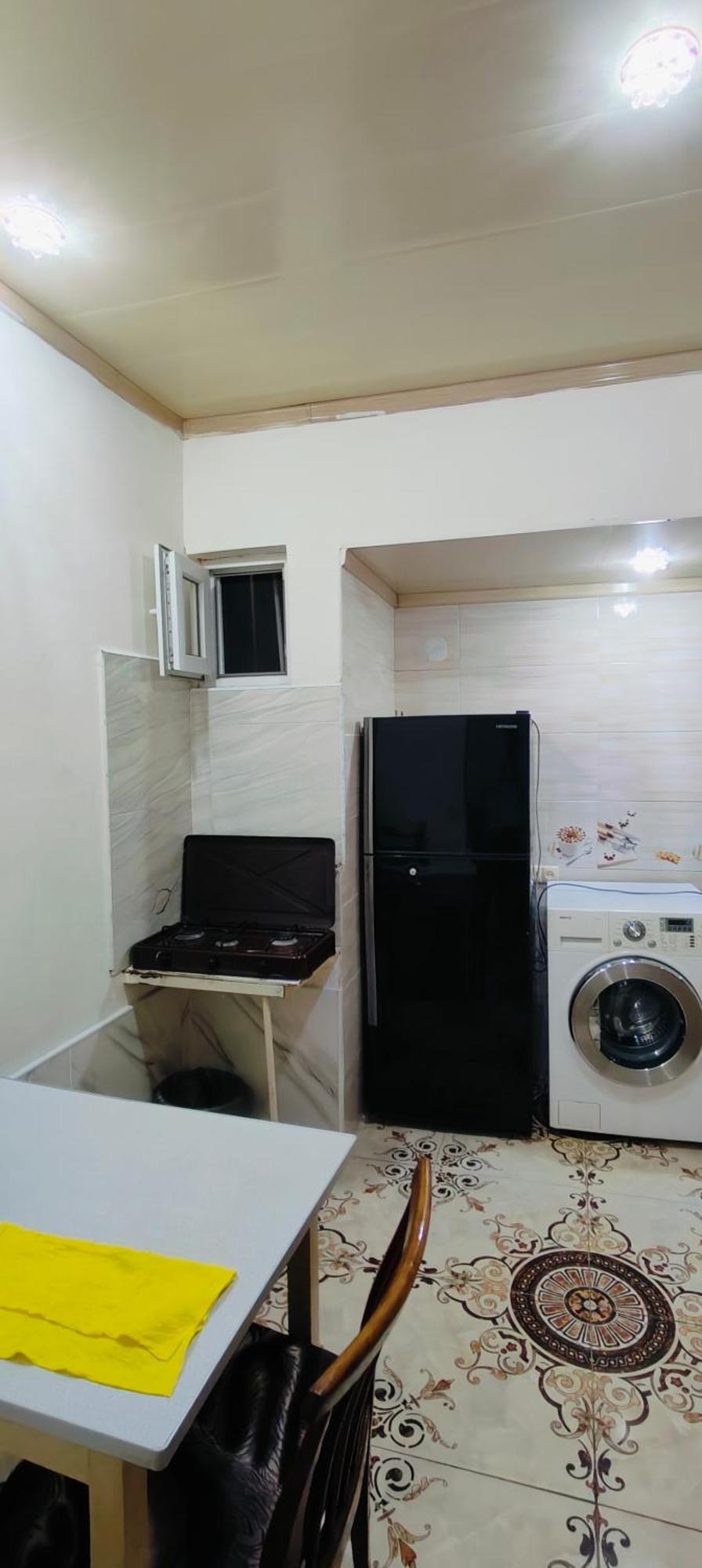 Apartment On Saakadze Batumi Ngoại thất bức ảnh